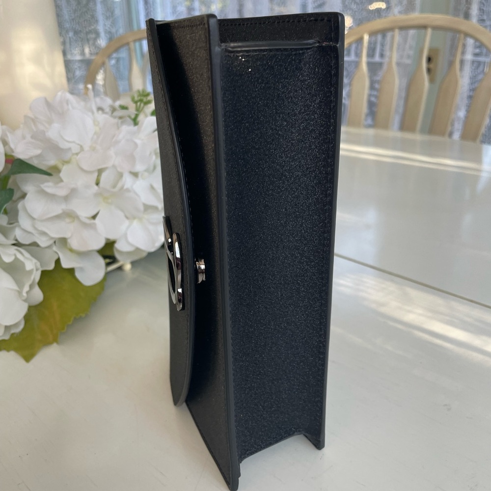 ❌SOLD❌Christian Louboutin Black Glitter Shoulder bag - Picture 8 of 13